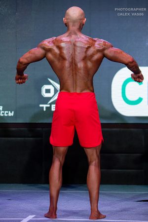 MEN'S PHYSIQUE 179